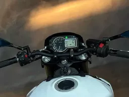 Suzuki GSR