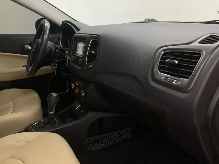 Jeep Compass Branco 6