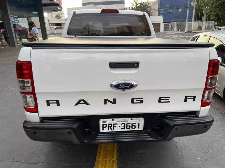 Ford Ranger Branco 13