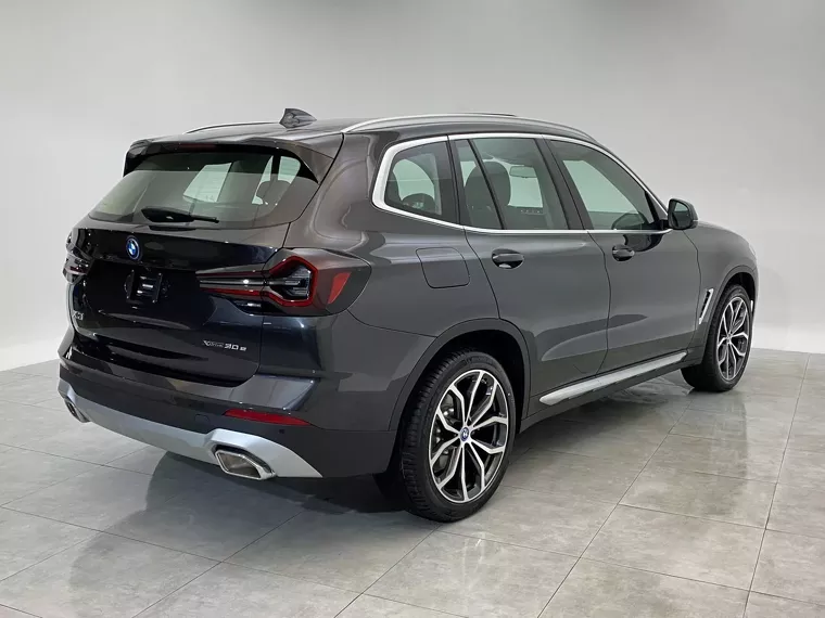 BMW X3 Cinza 14