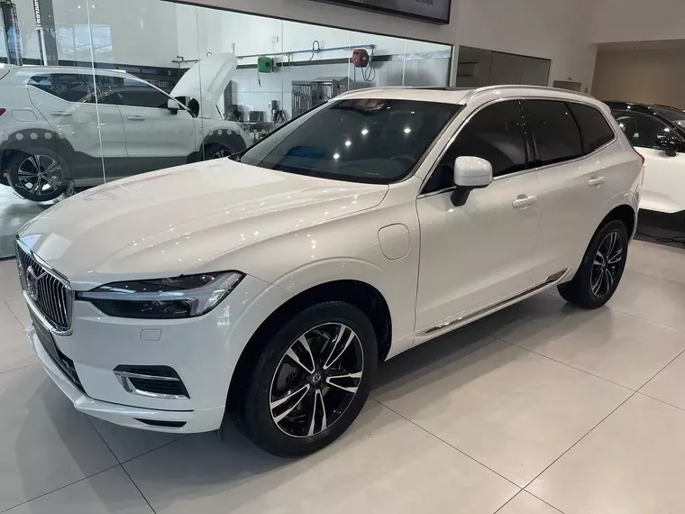 Volvo XC60 Branco 8