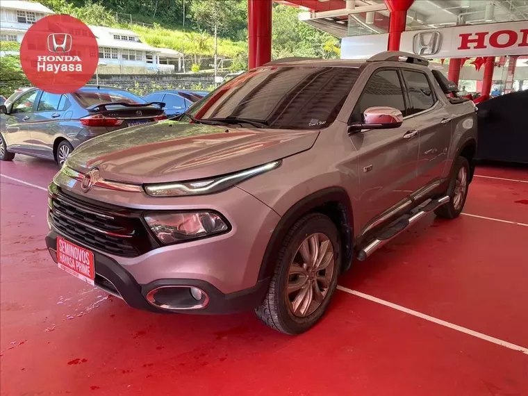 Fiat Toro Prata 7