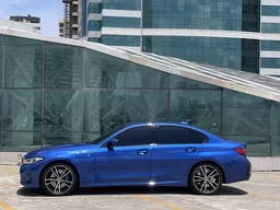 BMW 320i