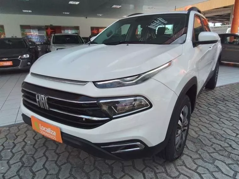 Fiat Toro Branco 8