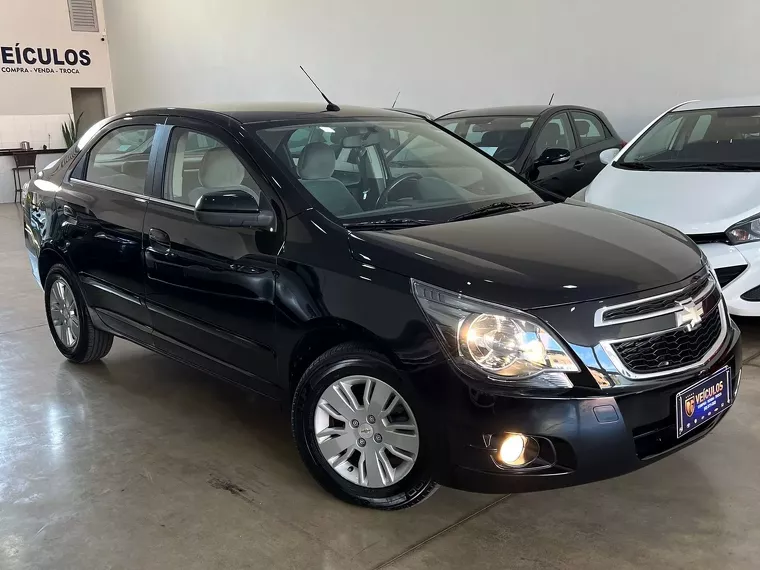 Chevrolet Cobalt Preto 1