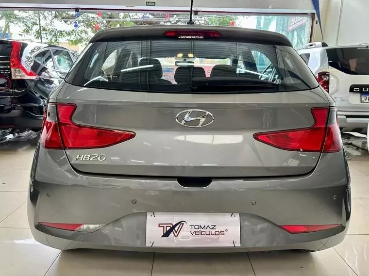 Hyundai HB20 Cinza 19