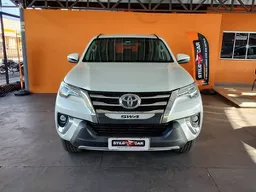 Hilux SW4