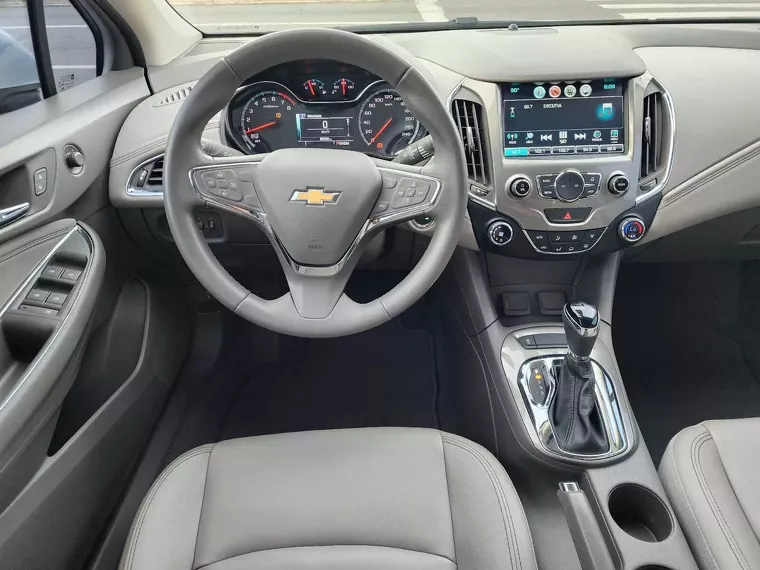 Chevrolet Cruze Branco 4