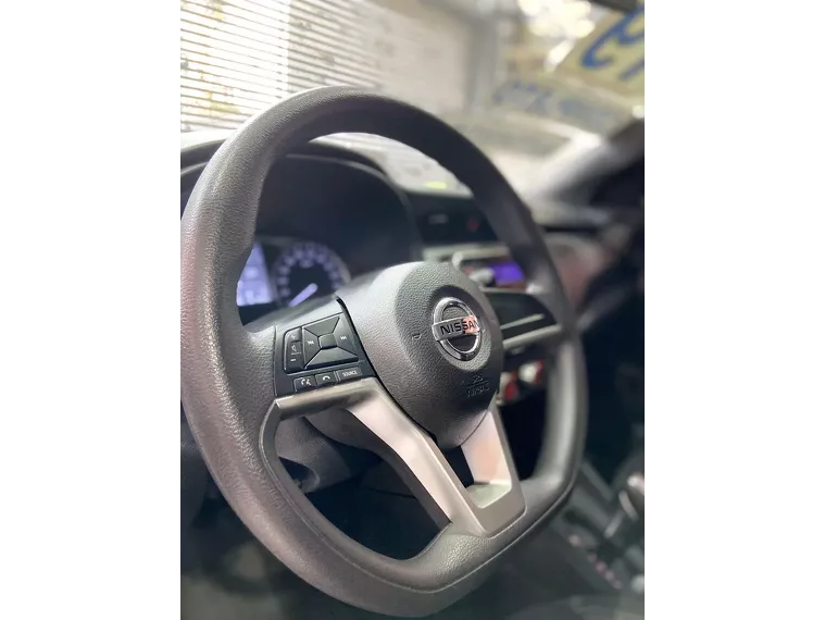 Nissan Kicks Preto 9