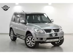 Mitsubishi Pajero TR4