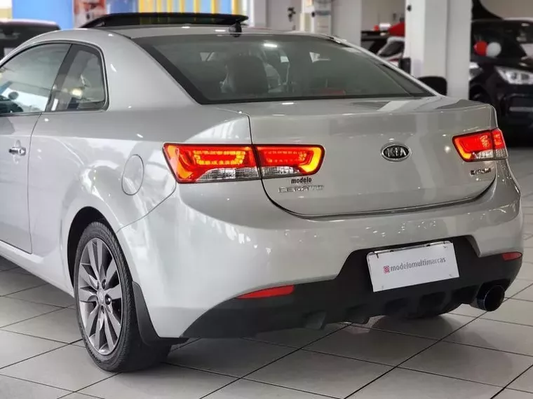 KIA Cerato Prata 15