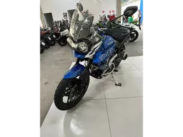 Triumph Tiger 800