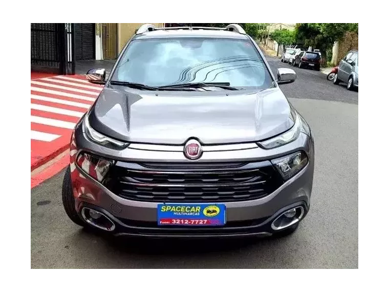 Fiat Toro Cinza 7