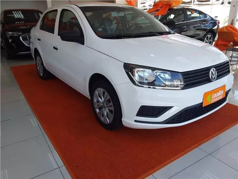 Volkswagen Voyage Branco 1