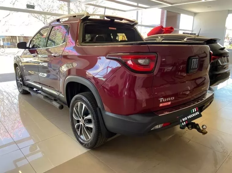 Fiat Toro Vermelho 4