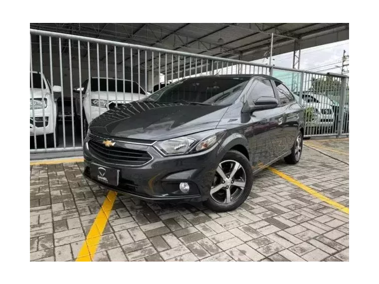 Chevrolet Onix Cinza 6