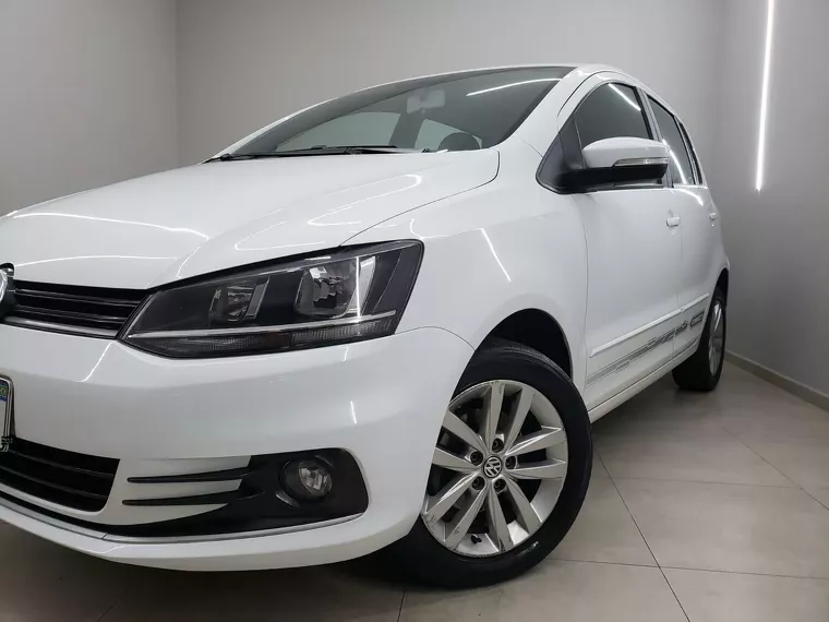 Volkswagen Fox Branco 1