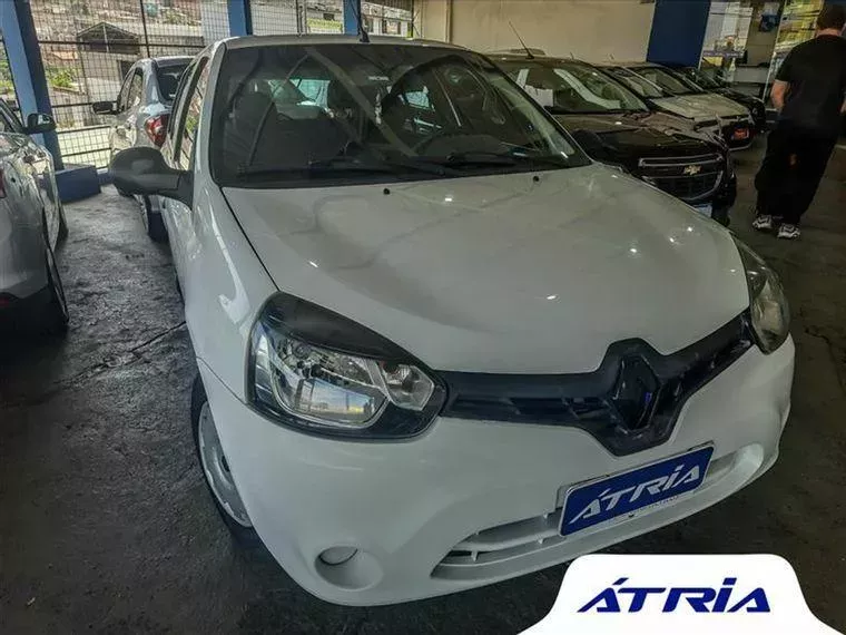 Renault Clio Branco 4