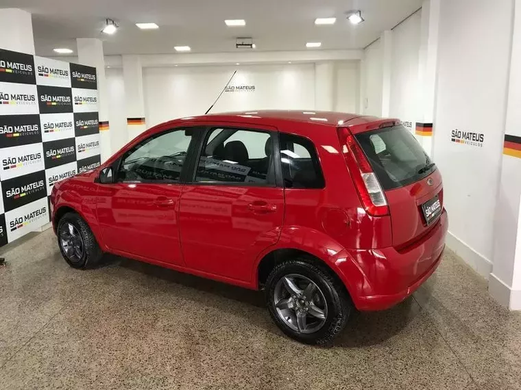 Ford Fiesta Vermelho 7