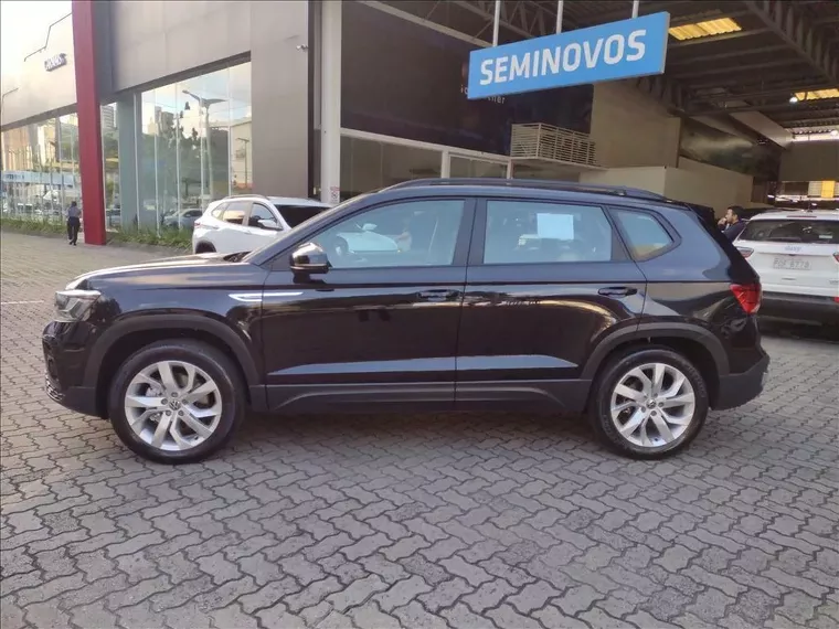 Volkswagen Taos Preto 3