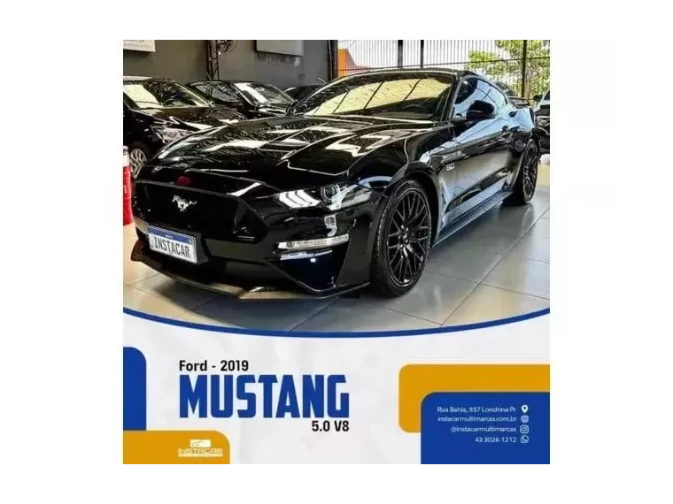 Ford Mustang Preto 1