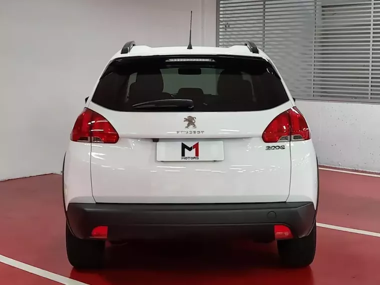 Peugeot 2008 Branco 6