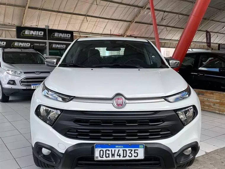 Fiat Toro Branco 1