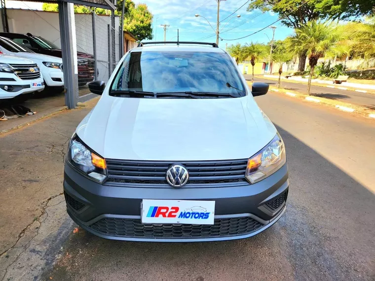 Volkswagen Saveiro Branco 2