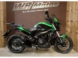 Bajaj Dominar
