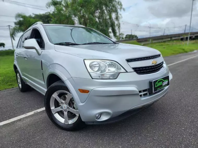 Chevrolet Captiva Prata 22