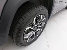 Jeep Commander
