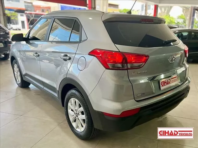 Hyundai Creta Prata 4