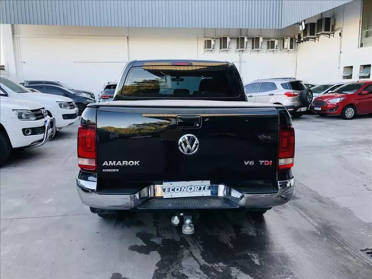 Volkswagen Amarok Preto 15