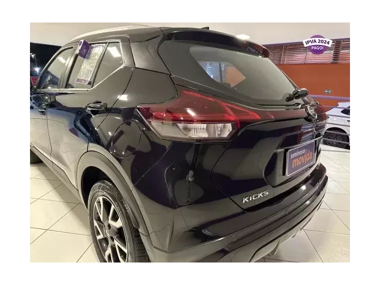 Nissan Kicks Preto 8