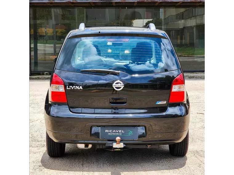 Nissan Livina Preto 12