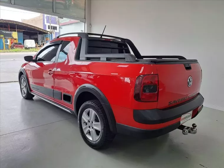 Volkswagen Saveiro Vermelho 4