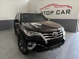 Toyota Hilux SW4