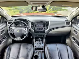 Mitsubishi L200 Triton