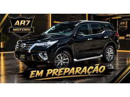 Toyota Hilux SW4