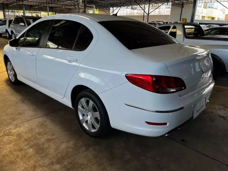 Peugeot 408 Branco 4