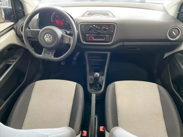 Volkswagen UP Branco 12