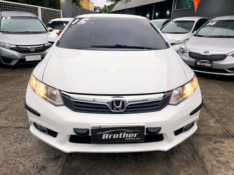 Honda Civic Branco 4