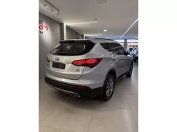 Hyundai Grand Santa Fé