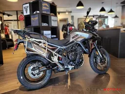 Triumph Tiger 900