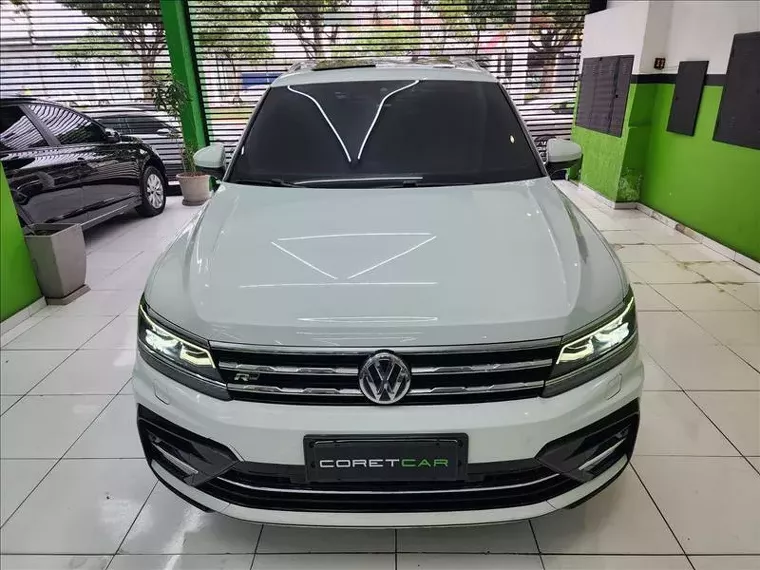 Volkswagen Tiguan Branco 6