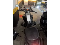 R 1200 R