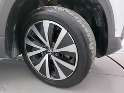 Volkswagen Taos