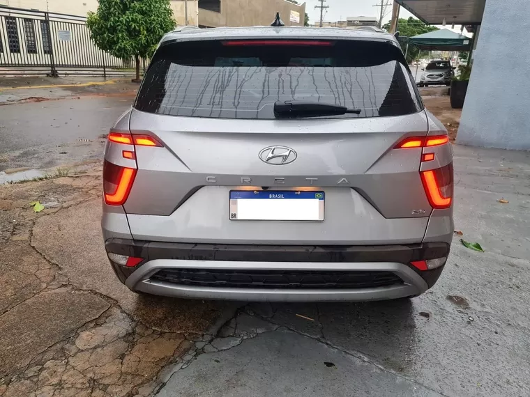 Hyundai Creta Cinza 14