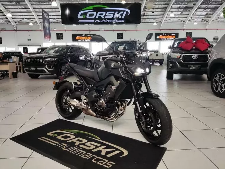 Yamaha MT-09 Preto 1