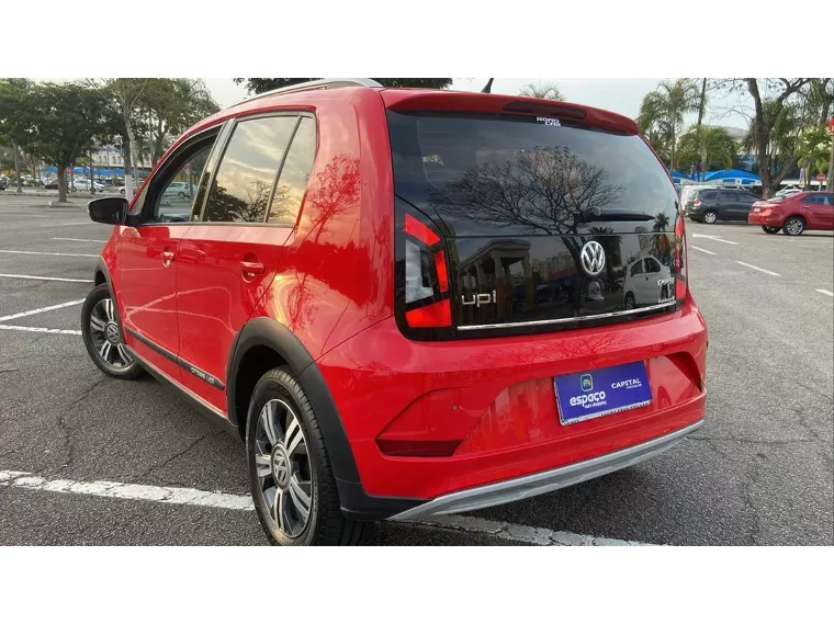 Volkswagen UP Vermelho 1